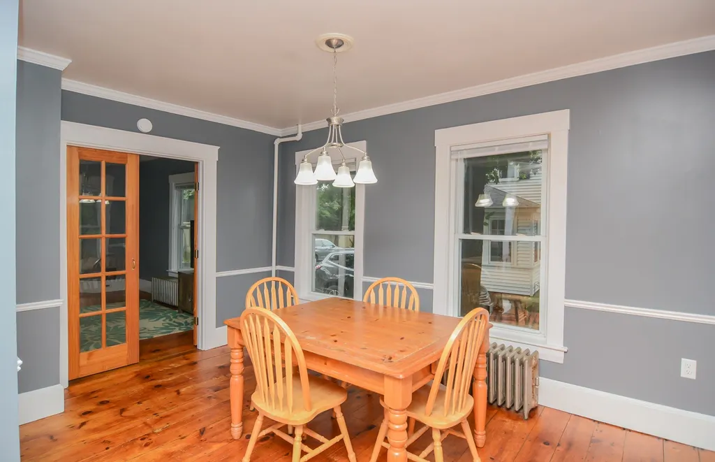 26 Auburn Street Exeter NH 03833