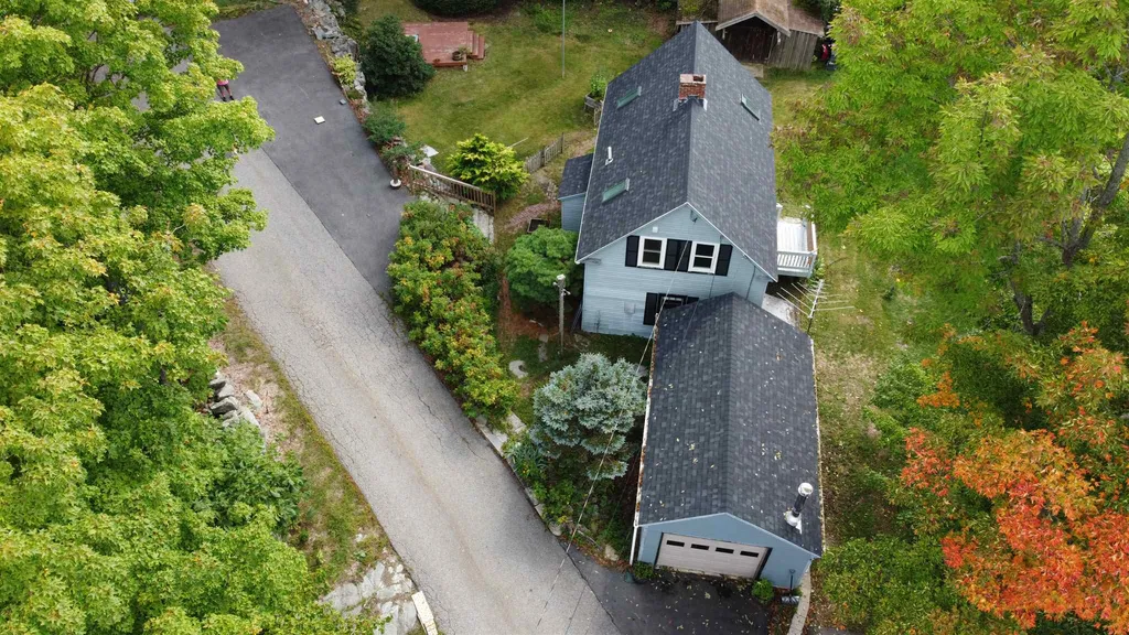 1 Colonial Drive Newmarket NH 03857