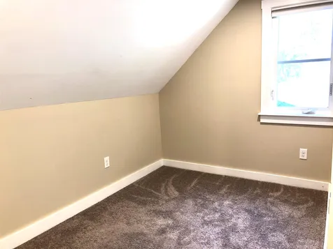 1 Colonial Drive Newmarket NH 03857