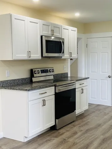 11 Bennett Street Nashua NH 03064