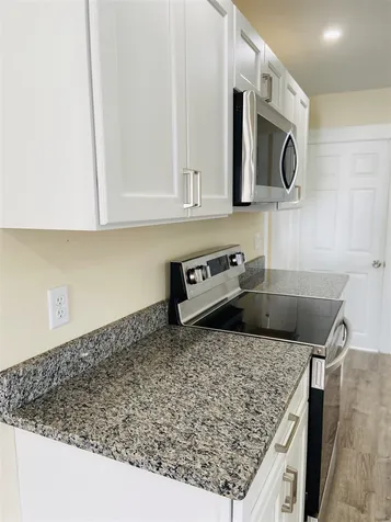 11 Bennett Street Nashua NH 03064