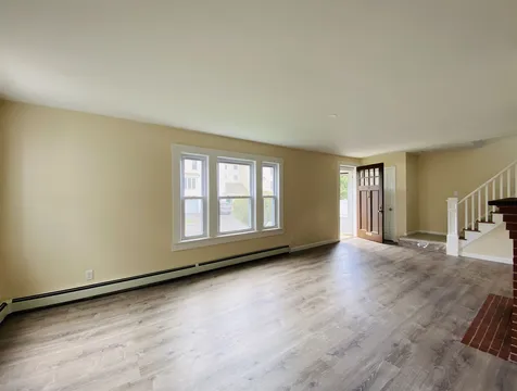 11 Bennett Street Nashua NH 03064