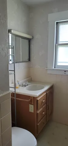 52 Belmont Avenue Brattleboro VT 05301