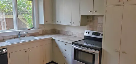 52 Belmont Avenue Brattleboro VT 05301