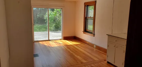 52 Belmont Avenue Brattleboro VT 05301