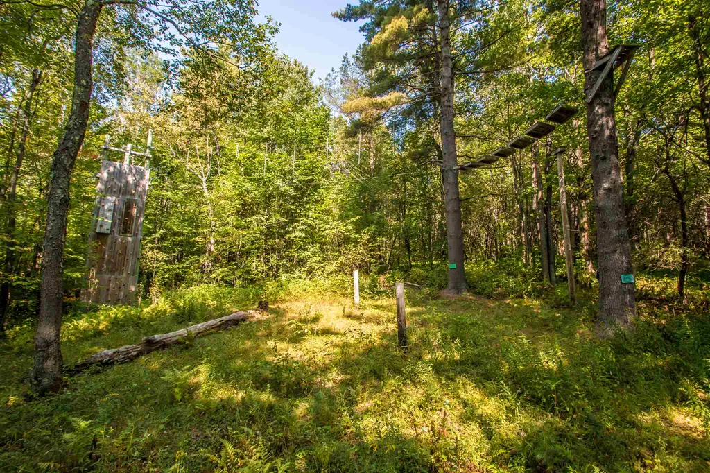 7 Davenport Road Jefferson NH 03583