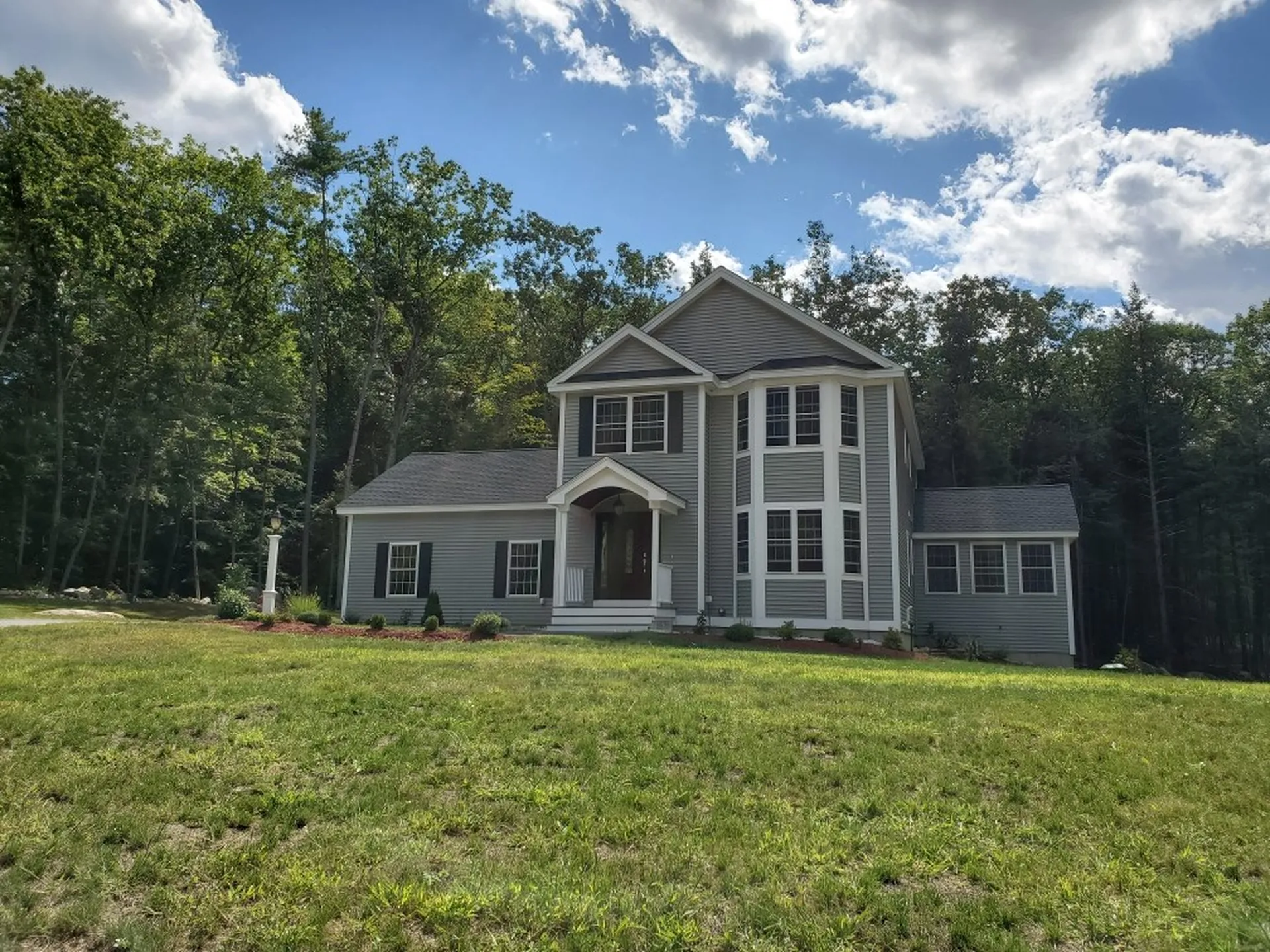 19 Bancroft Circle Mont Vernon NH 03057