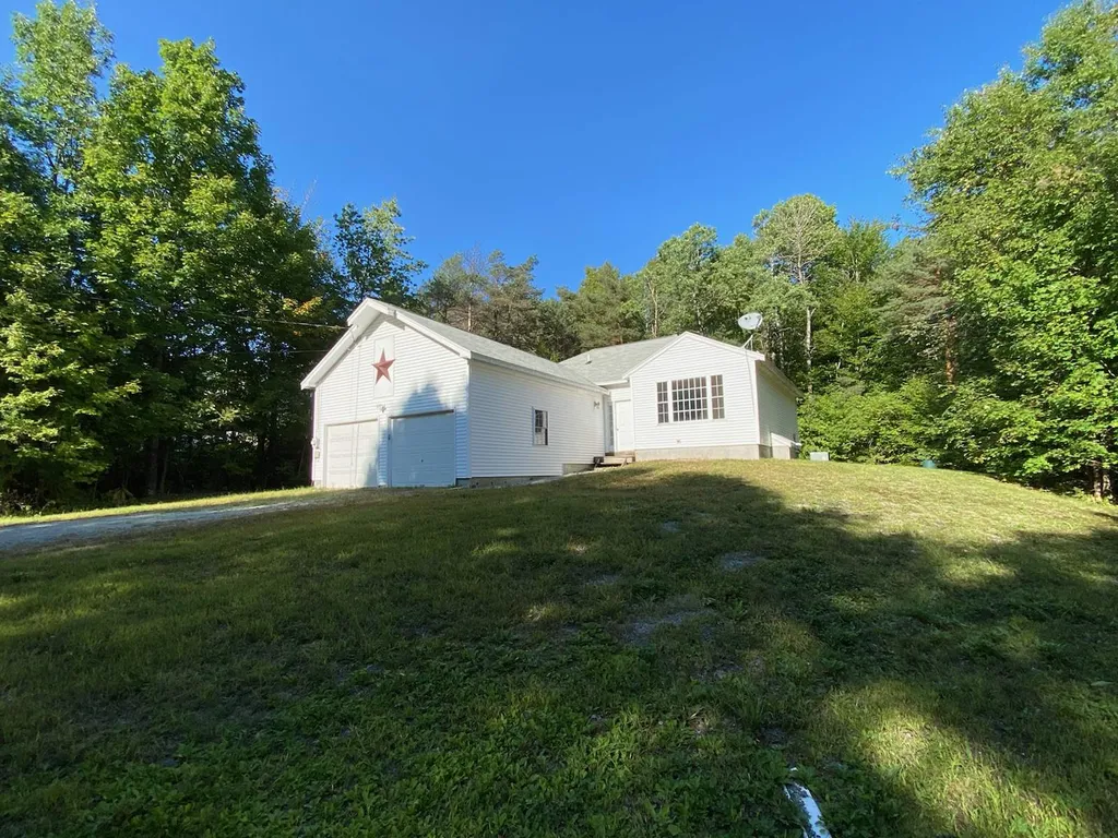 61 Valhalla Farm Road Hillsborough NH 03244