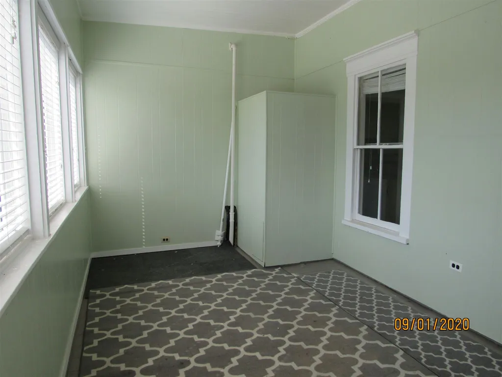 376 Harvard Street Manchester NH 03103