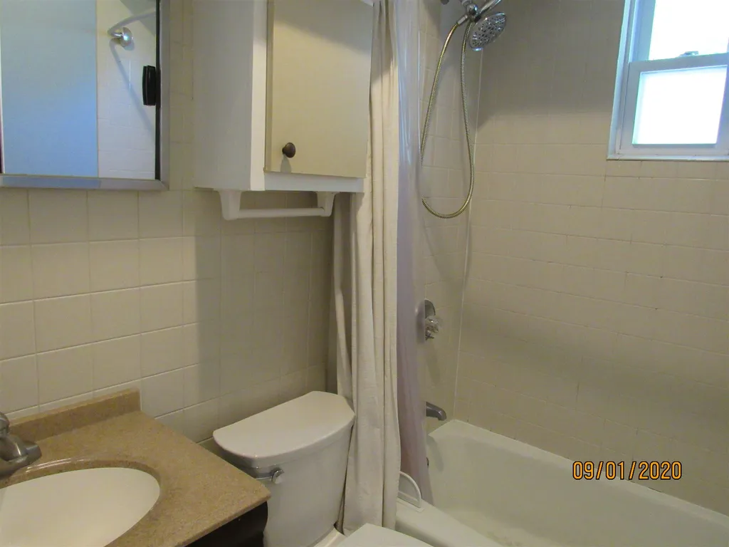 376 Harvard Street Manchester NH 03103
