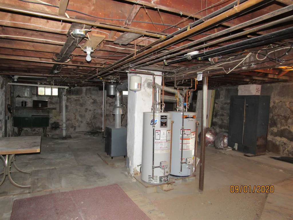 376 Harvard Street Manchester NH 03103