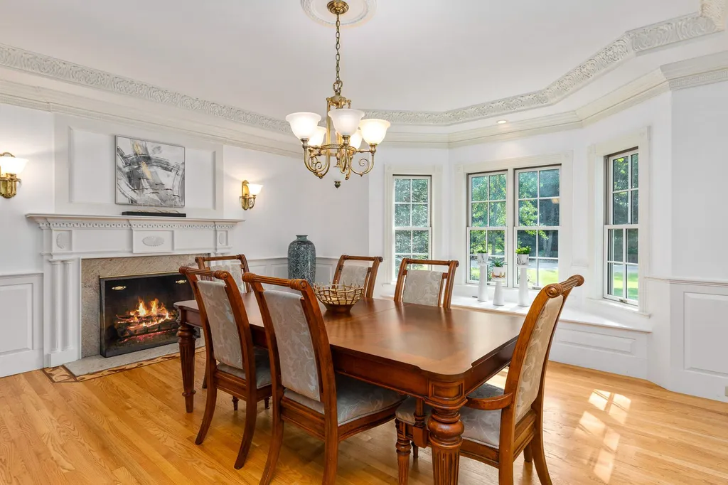 33 Squier Drive North Hampton NH 03862