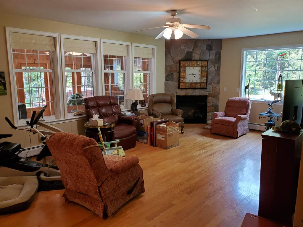 17 Whitehouse Farm Lane Moultonborough NH 03254