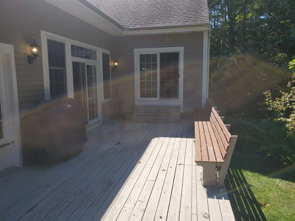 17 Whitehouse Farm Lane Moultonborough NH 03254