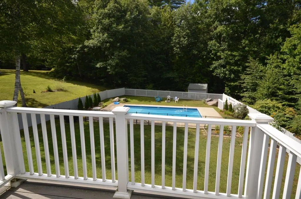 18 Brown Hill Road Bow NH 03304