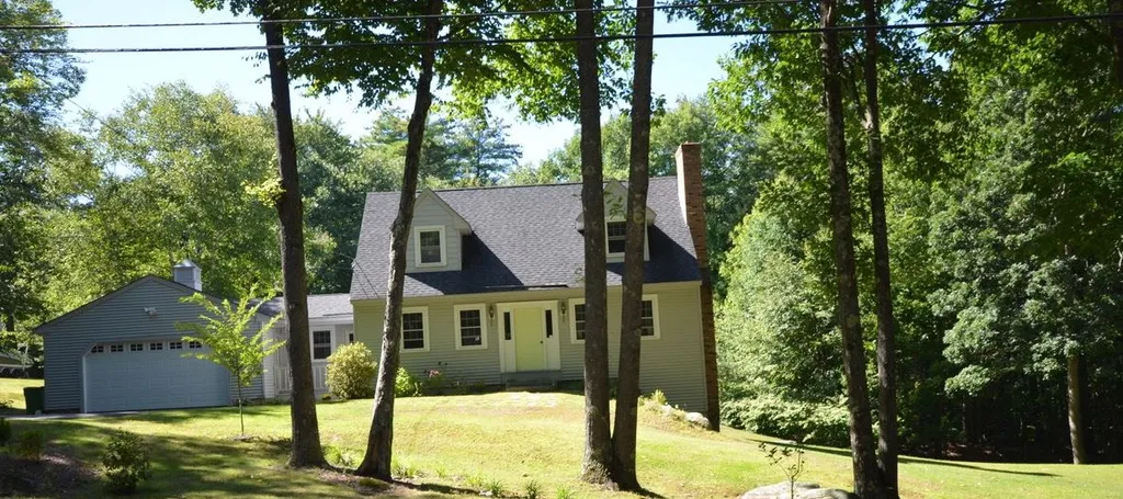18 Brown Hill Road Bow NH 03304