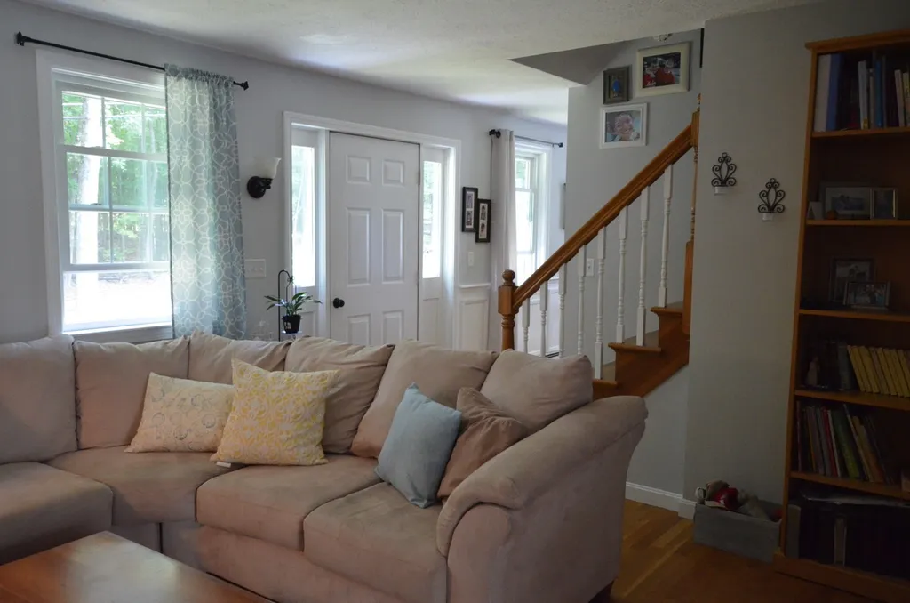 18 Brown Hill Road Bow NH 03304