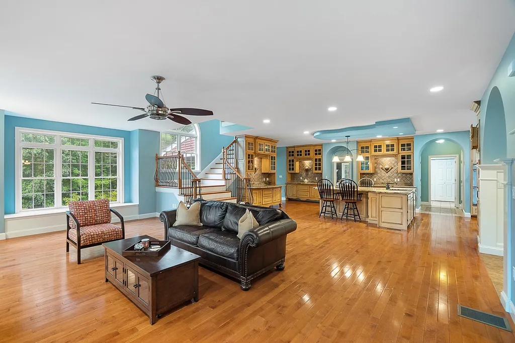 30 Norwood Road Salem NH 03079