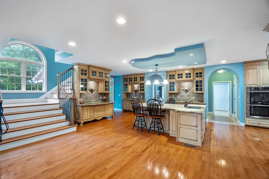 30 Norwood Road Salem NH 03079
