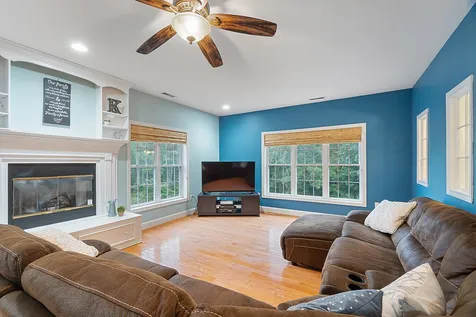 30 Norwood Road Salem NH 03079