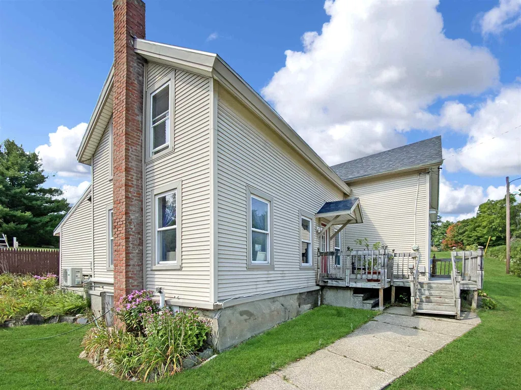 86 Route 7 North Milton VT 05468