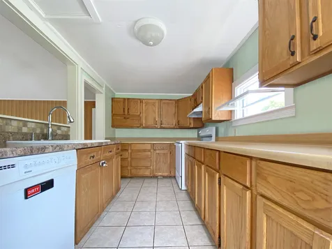 86 Route 7 North Milton VT 05468