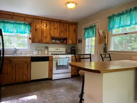 7 Swan Street Newport NH 03773