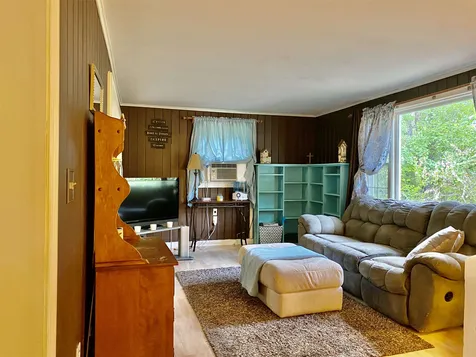 7 Swan Street Newport NH 03773