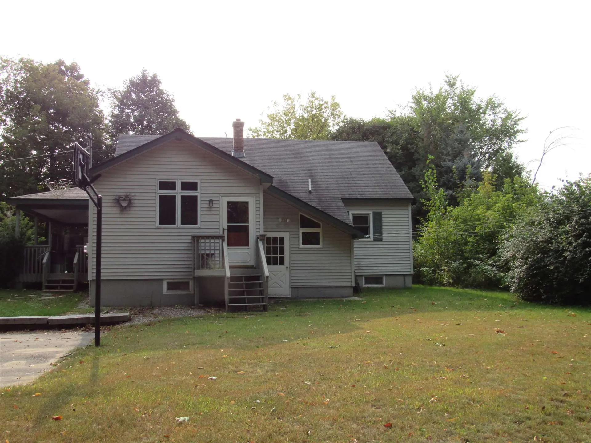 17 Hamlin Avenue Gorham NH 03581