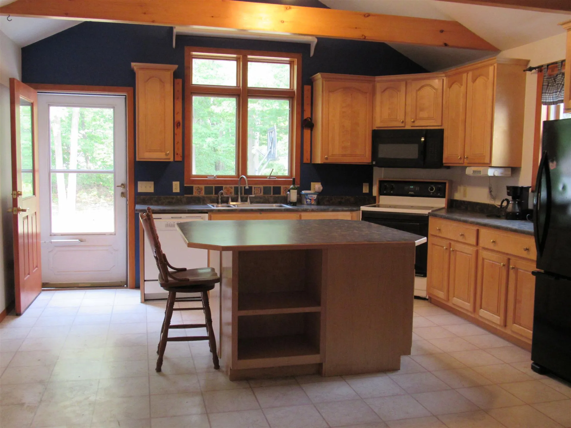 17 Hamlin Avenue Gorham NH 03581