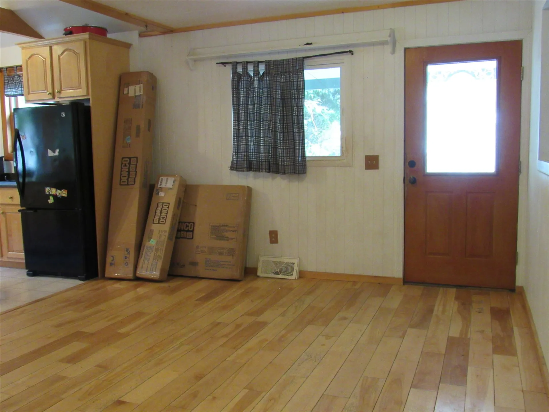 17 Hamlin Avenue Gorham NH 03581