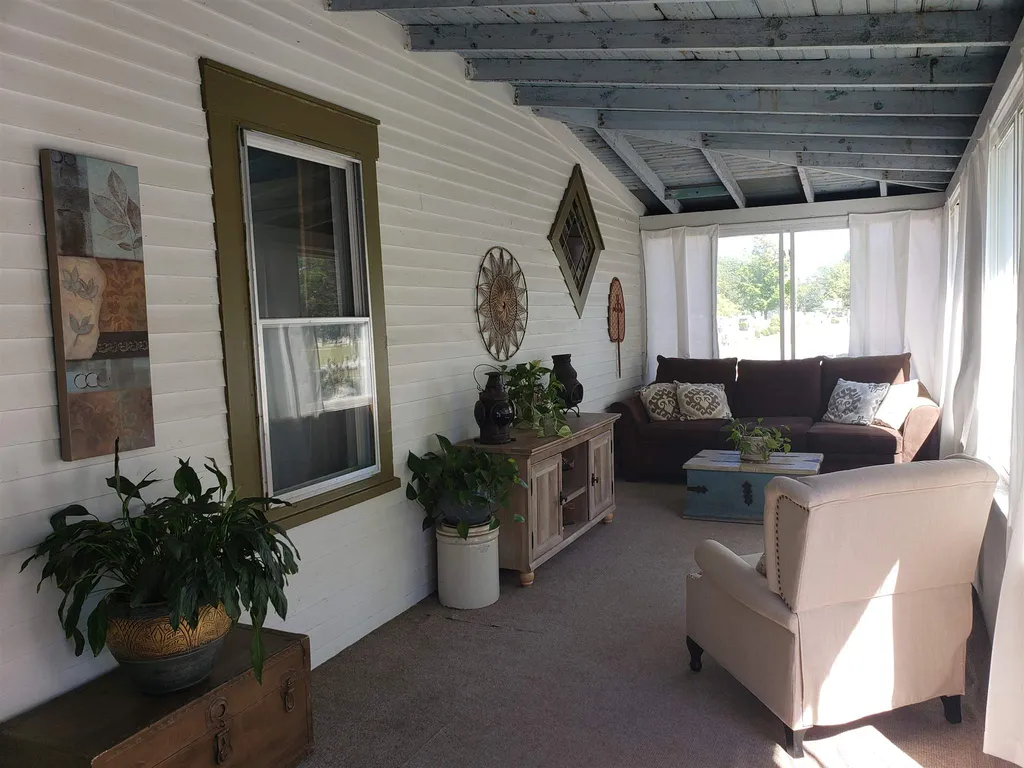 82 Lilac Street Concord NH 03303-1893