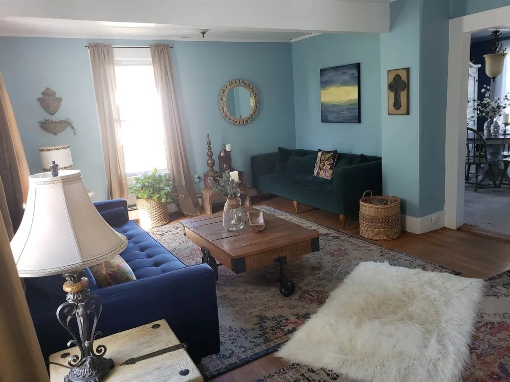 82 Lilac Street Concord NH 03303-1893