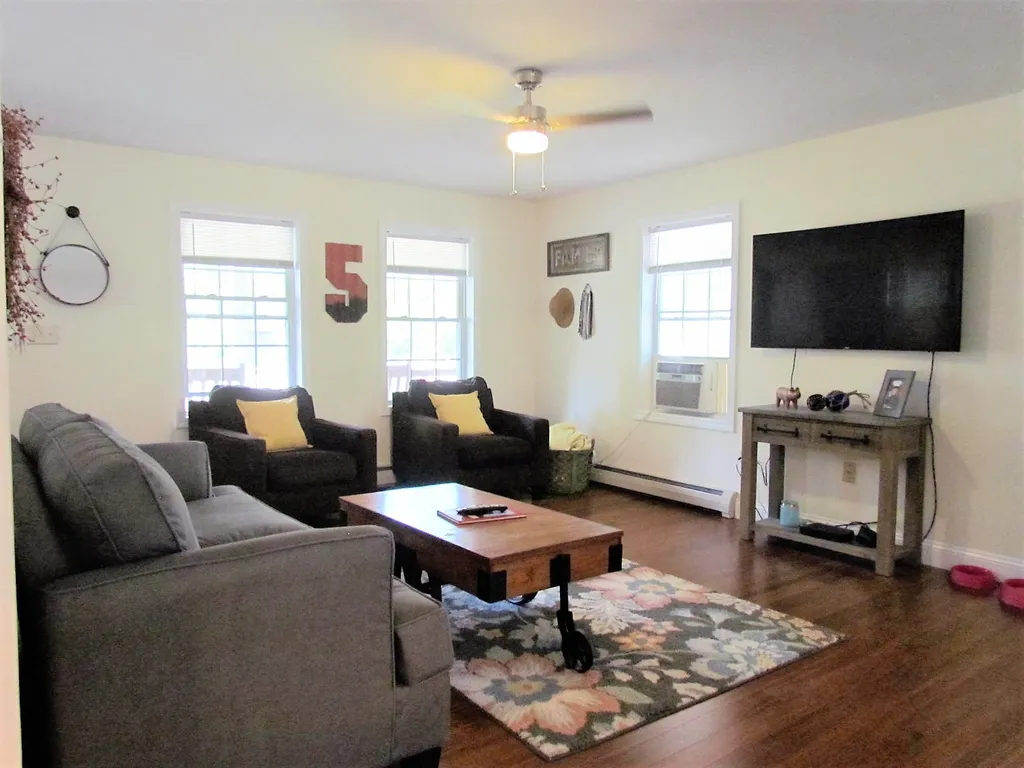 132 New Hampshire Drive Webster NH 03303