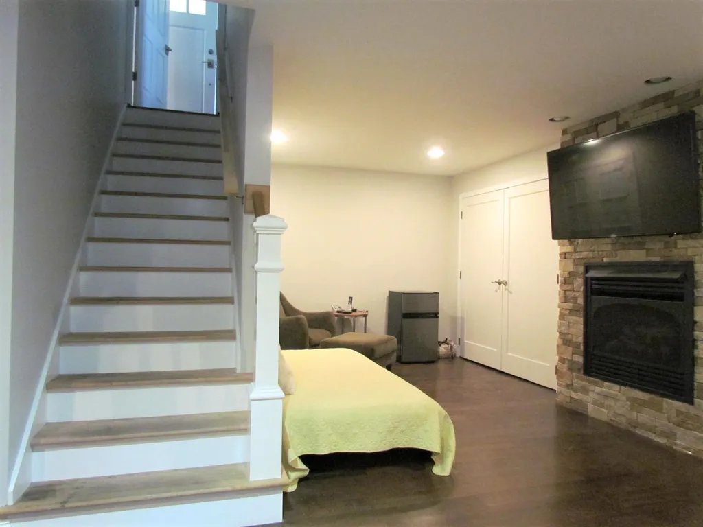 132 New Hampshire Drive Webster NH 03303