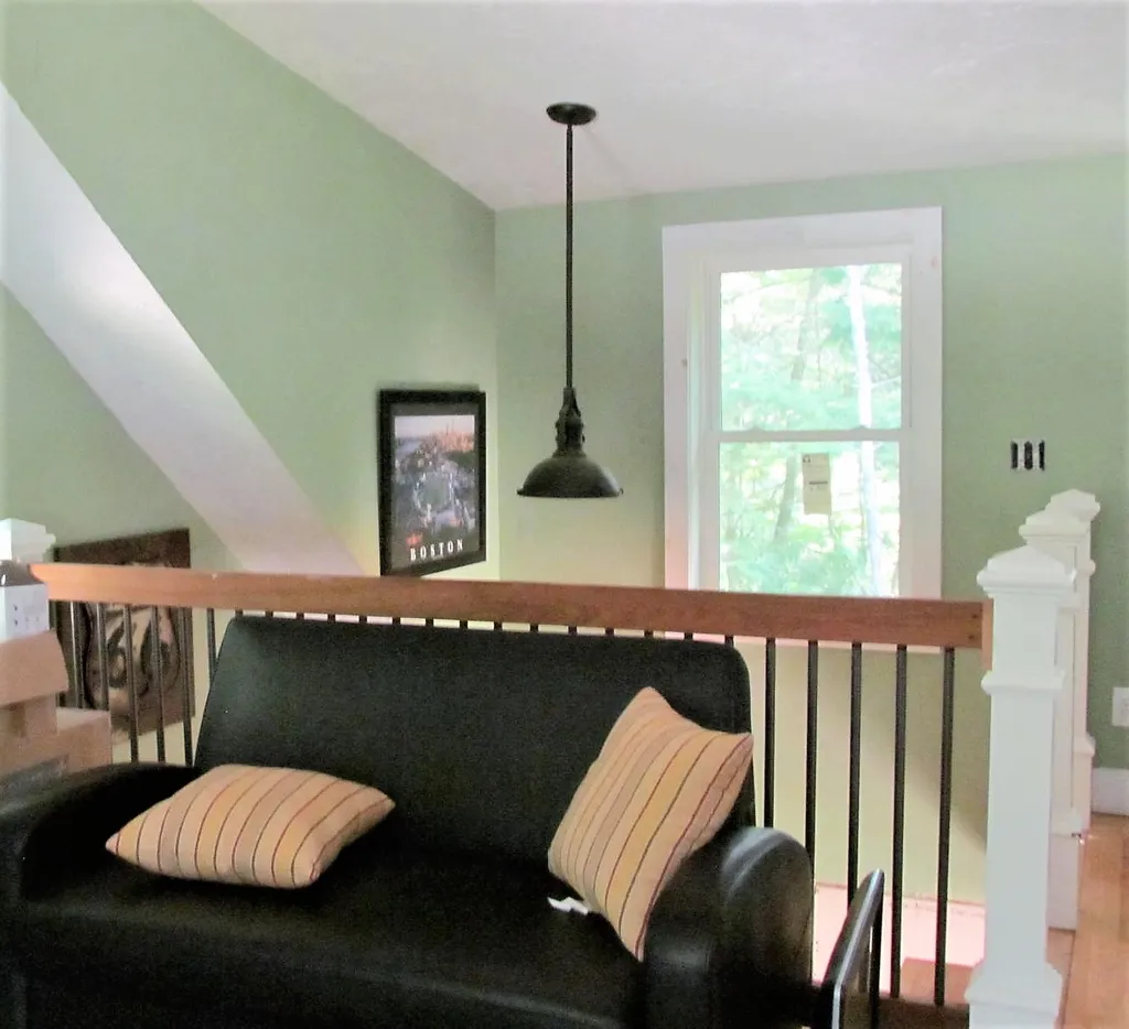 132 New Hampshire Drive Webster NH 03303
