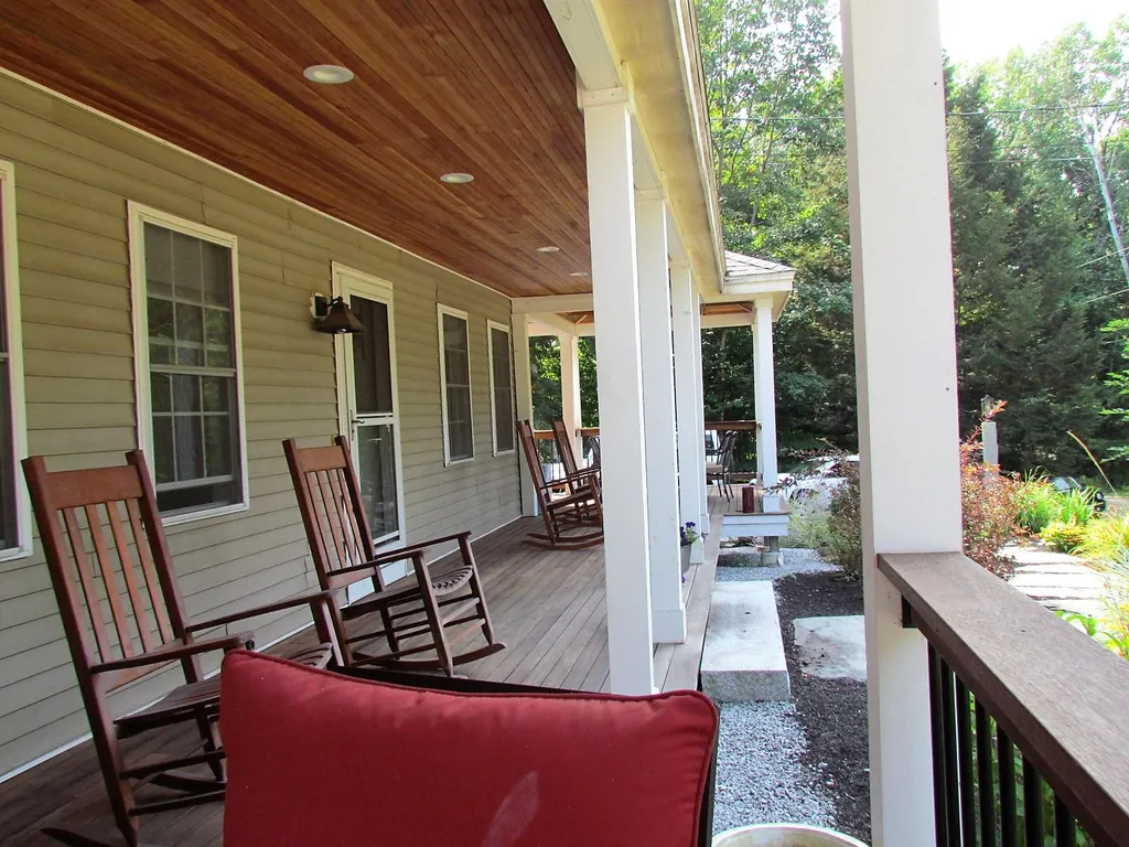 132 New Hampshire Drive Webster NH 03303