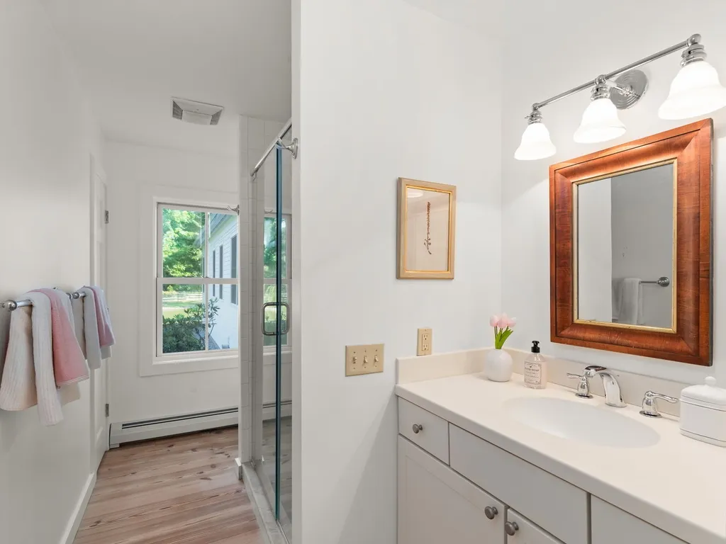 5261 Lake Road Charlotte VT 05445