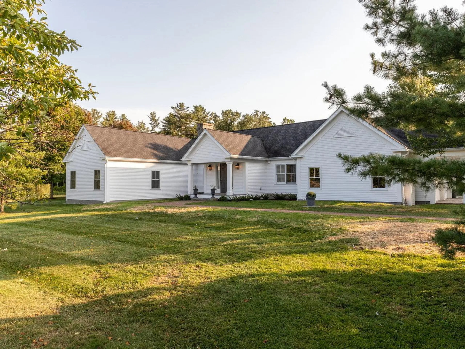 5261 Lake Road Charlotte VT 05445