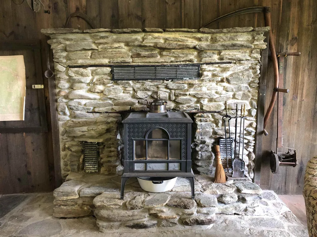 2624 Dowsville Road Duxbury VT 05660
