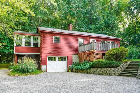 10 Hilltop Lane Hampstead NH 03841