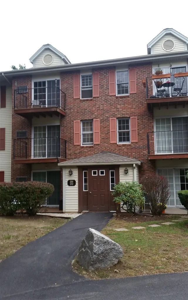 130 Endicott Street Laconia NH 03246