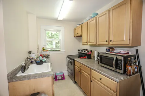 196 N State Street Concord NH 03301