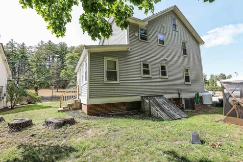 196 N State Street Concord NH 03301
