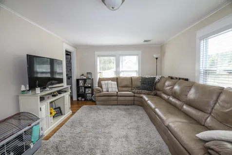 196 N State Street Concord NH 03301