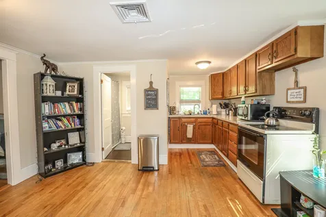 196 N State Street Concord NH 03301