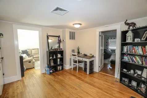 196 N State Street Concord NH 03301