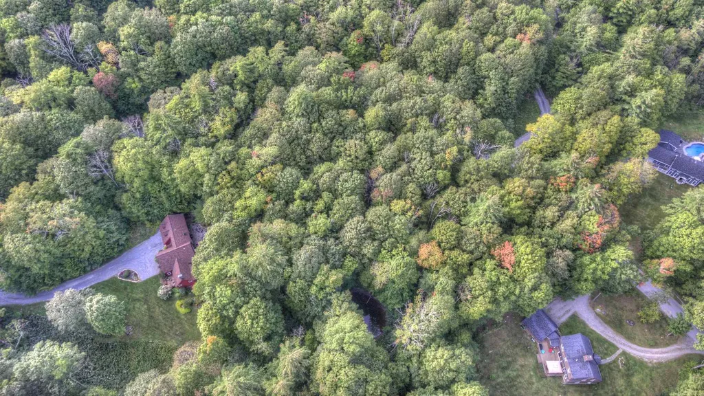 545 Powderhorn Road Manchester VT 05255