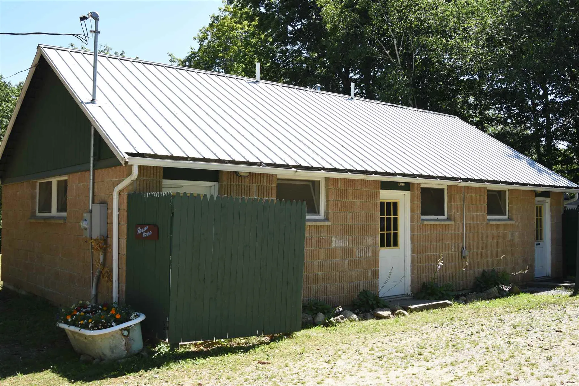 29 White Pond Road Windsor NH 03244-7714