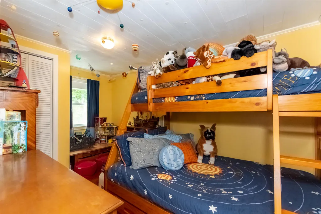 19 Thomas Street Rochester NH 03867